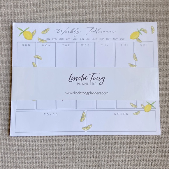 NWT Linda Tong Planner | Weekly Planner + Hourly Planner (Lemon Print) - Picture 3 of 4